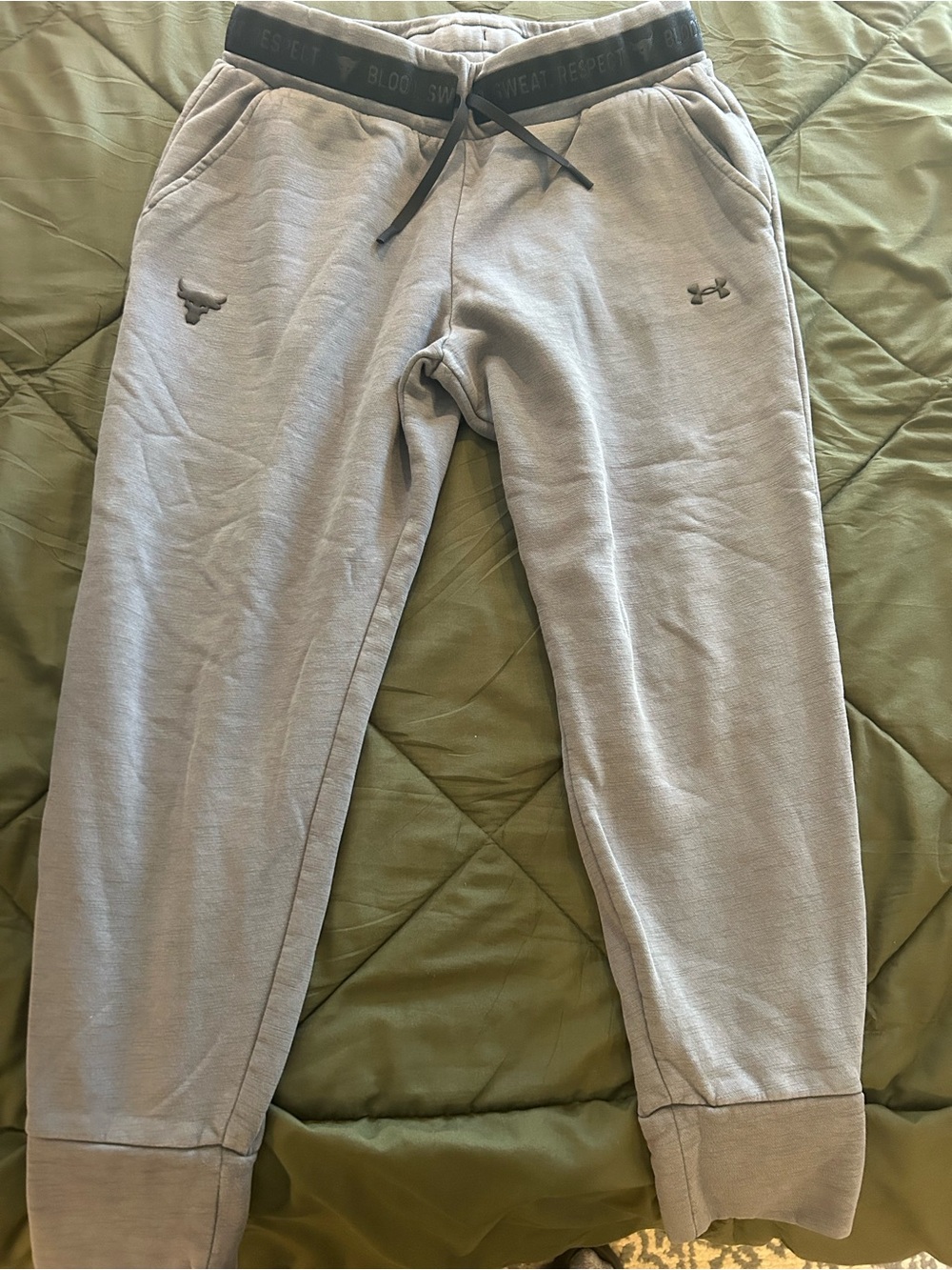 LG Under Armour Black Fleece Sweatpants Interior View